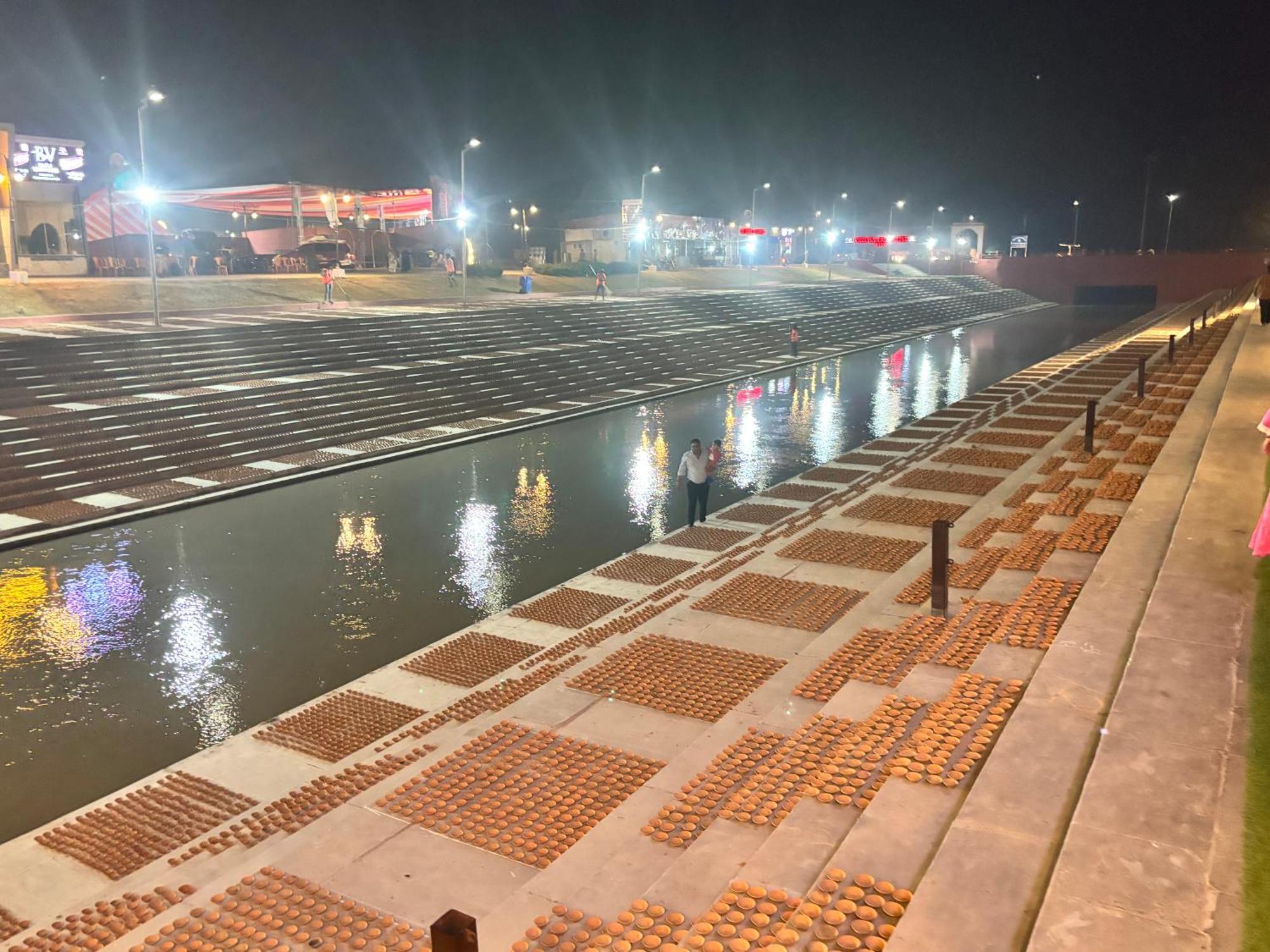 Ayodhya Haat Luxury Cottages ภายนอก รูปภาพ