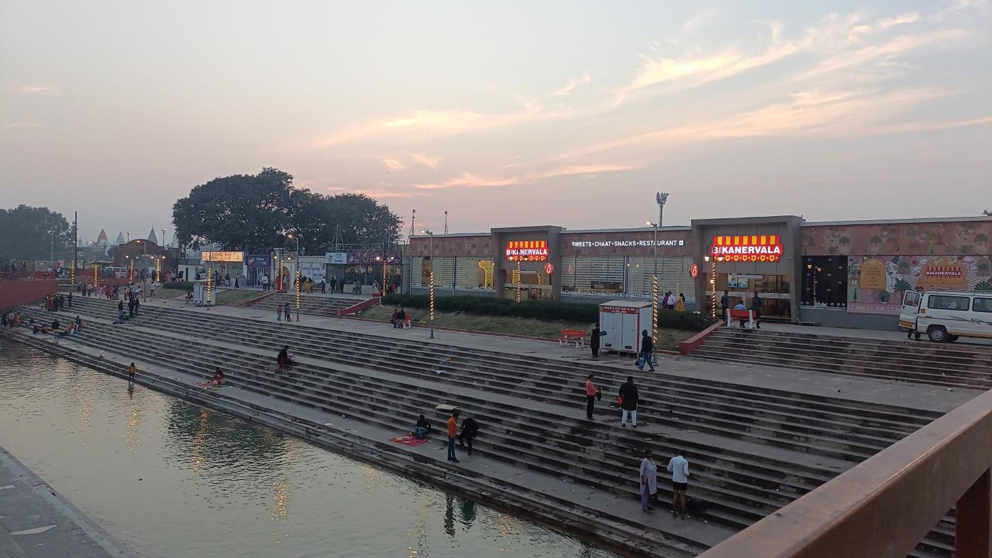 Ayodhya Haat Luxury Cottages ภายนอก รูปภาพ